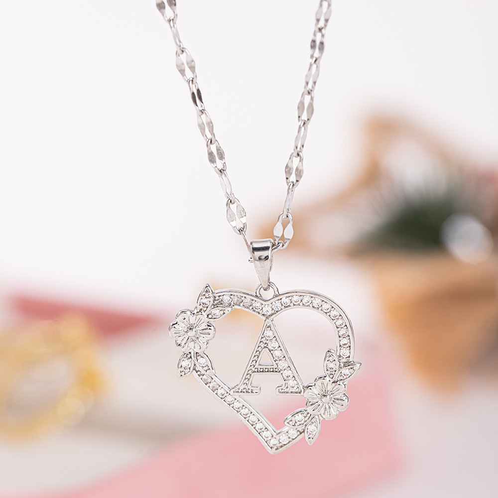 Event Z - Colliers romantiques avec pendentif en forme