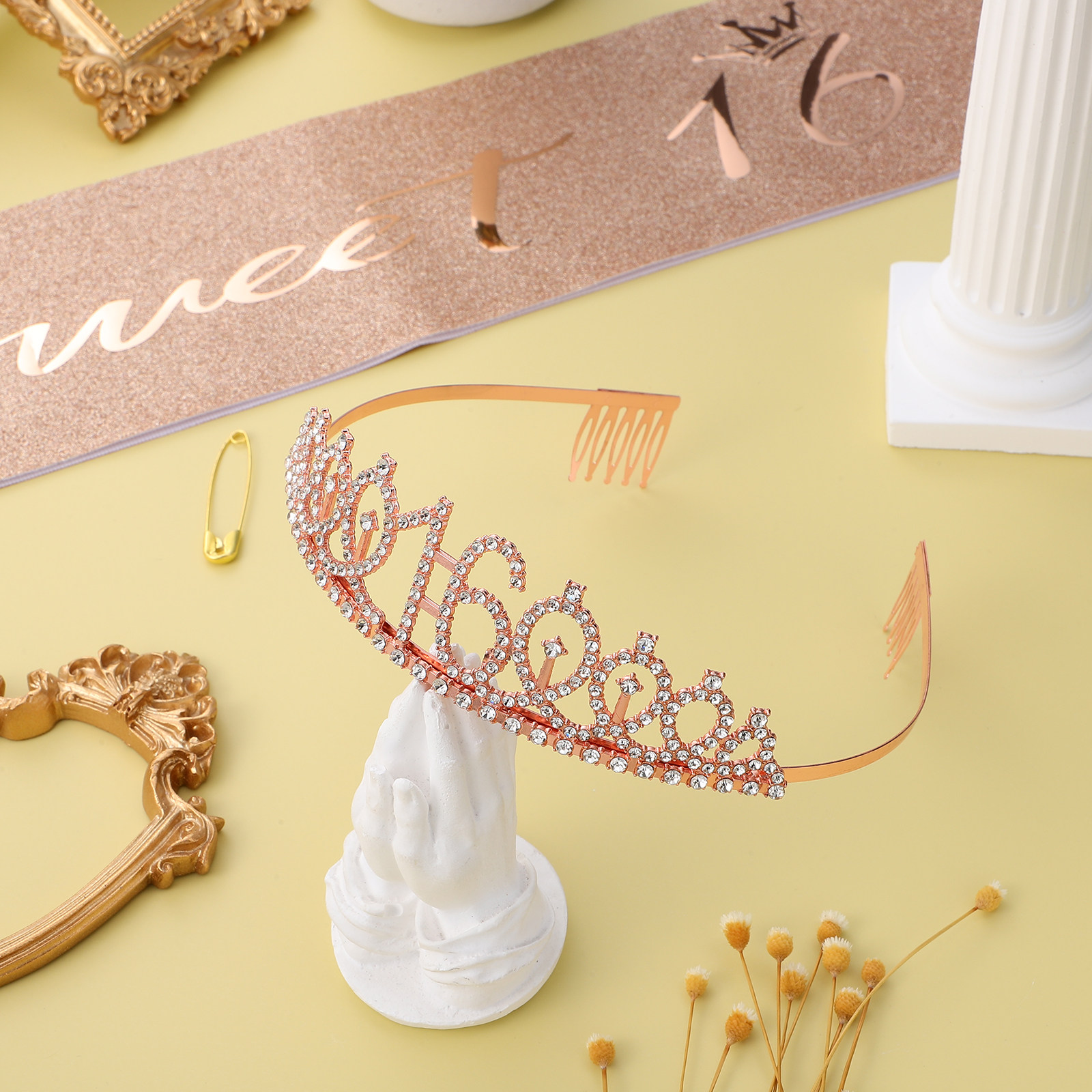 1 ensemble de diadème scintill - Birthday Sash Glitter avis et prix